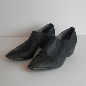 Circus by Sam Edelman Low Cut Booties